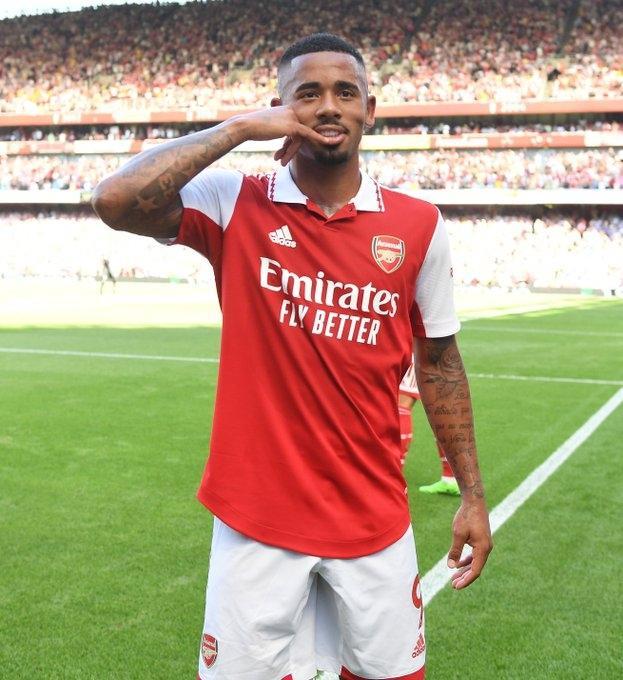 成都蓉城：中超外战的绝对标兵，细节与精神的完美结合（成都蓉城：中超外战领跑者，细节与精神双轮驱动）