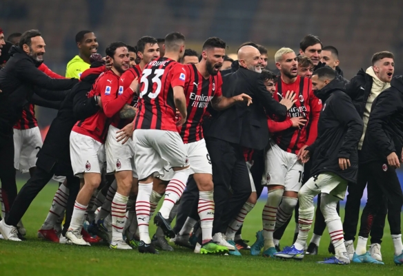 环足奖年度最佳中场候选：维尔茨、若昂-内维斯、佩德里在列（环足奖年度最佳中场候选名单出炉：维尔茨、若昂-内维斯、佩德里入选）