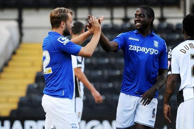 普特利亚斯在女足欧冠出场达到83场，成为巴萨队史第一人（普特利亚斯欧冠女足出场数达83场，成巴萨队史第一人）