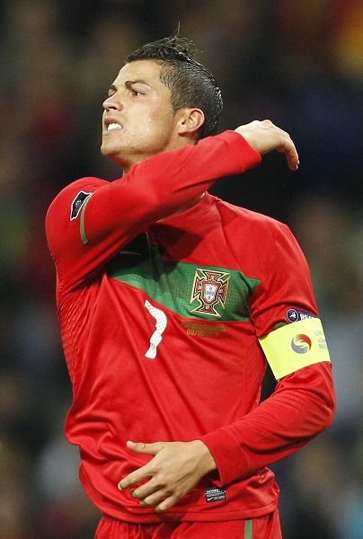 内托vs伯恩利全场数据：射门3次进1球，关键传球2次（内托战伯恩利：3射1球，关键传球2次）