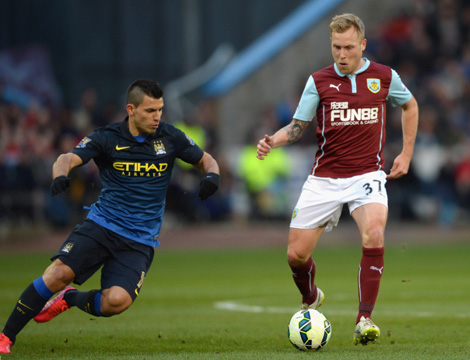 谢尔基战桑德兰数据：助攻梅开二度，9次过人5次成功（谢尔基对阵桑德兰：送出2次助攻，9次过人5次成功）